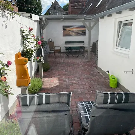 Holiday home Ferienhaus Treeneblick Friedrichstadt